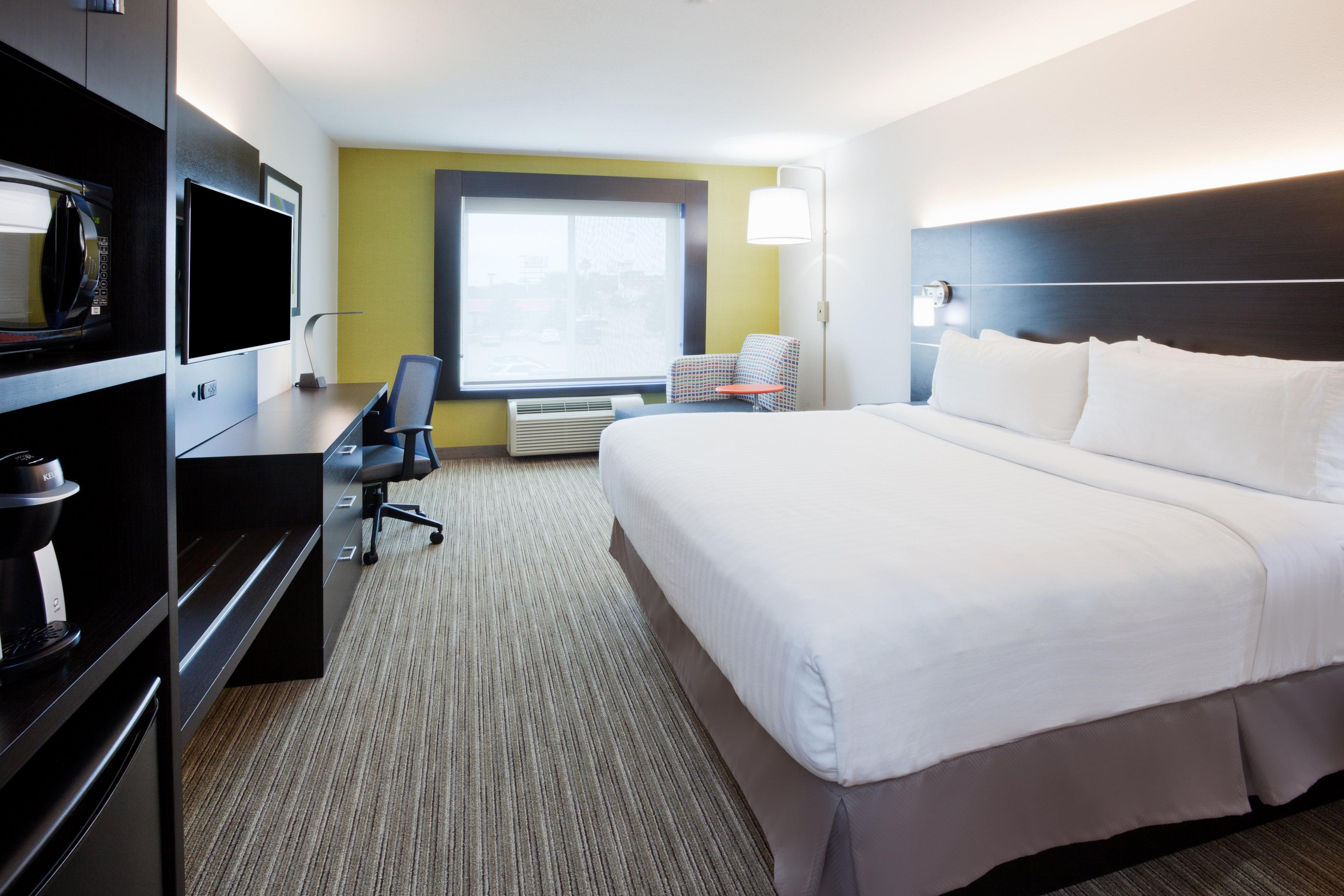 Holiday Inn Express & Suites - Dickinson By Ihg Bagian luar foto