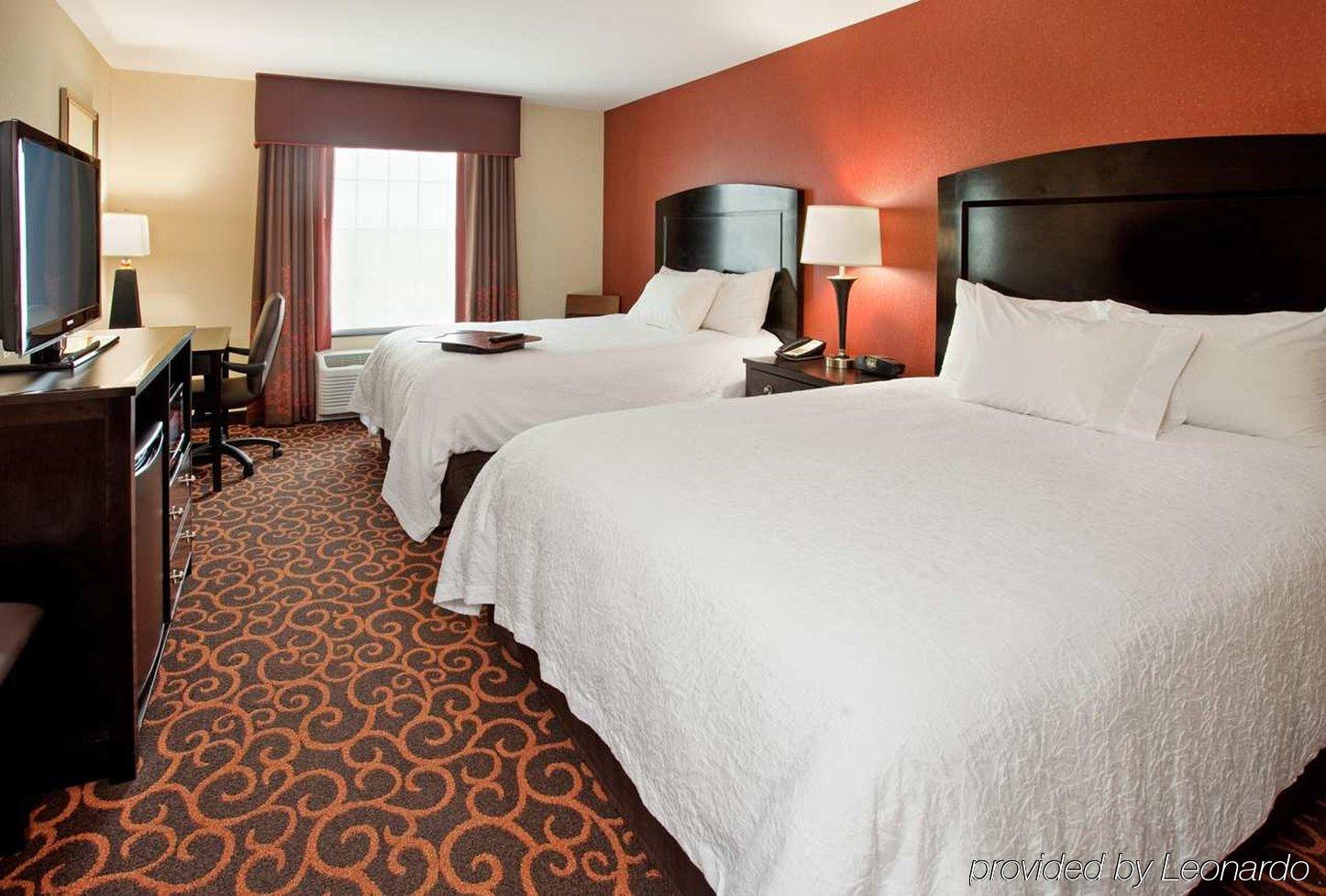 Holiday Inn Express & Suites - Dickinson By Ihg Bagian luar foto